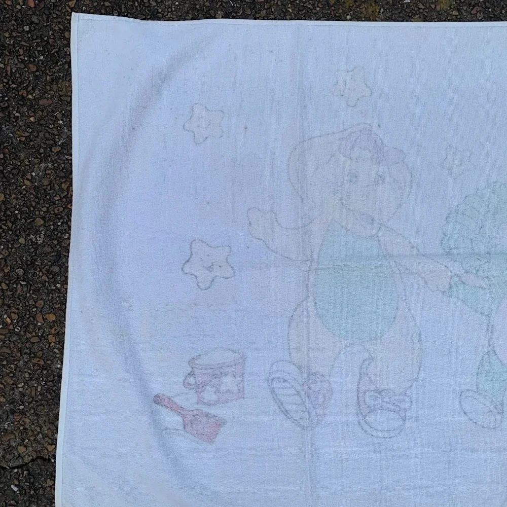 Vintage Franco 1998 Barney and Friends Swim Cotton Beach‎ Towel Faded